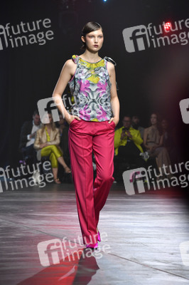 Danny Reinke Fashion Show auf der Berlin Fashion Week S/S 2025 in Berlin