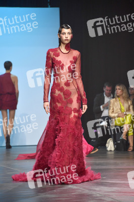 Danny Reinke Fashion Show auf der Berlin Fashion Week S/S 2025 in Berlin