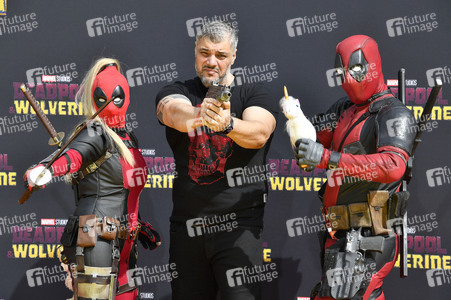 Fan-Screening 'Deadpool & Wolverine' in Berlin