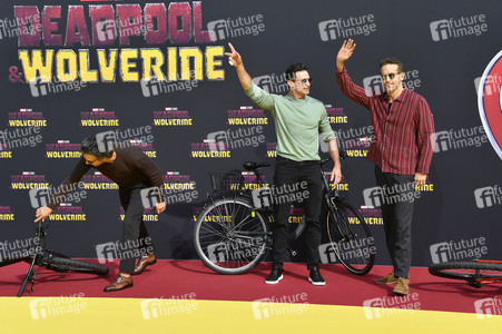 Fan-Screening 'Deadpool & Wolverine' in Berlin