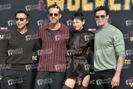 Fan-Screening 'Deadpool & Wolverine' in Berlin
