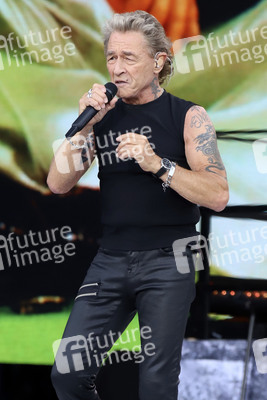 Konzert von Peter Maffay mit Band und Gästen in Hamburg