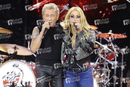 Konzert von Peter Maffay mit Band und Gästen in Hamburg