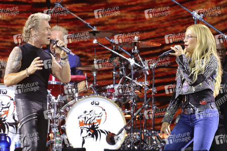 Konzert von Peter Maffay mit Band und Gästen in Hamburg