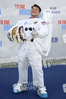 Filmpremiere 'To the Moon' in Berlin