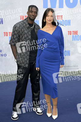 Filmpremiere 'To the Moon' in Berlin