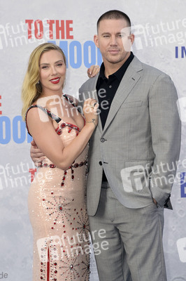 Filmpremiere 'To the Moon' in Berlin