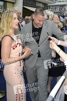 Filmpremiere 'To the Moon' in Berlin