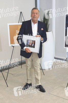 Präsentation der Roland Kaiser-Briefmarken in Bonn