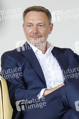 Veranstaltung 'Vereinfacht und Bürgernah - Expertenkommissionen präsentieren ihre Ergebnisse' in Berlin