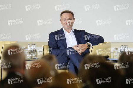 Veranstaltung 'Vereinfacht und Bürgernah - Expertenkommissionen präsentieren ihre Ergebnisse' in Berlin