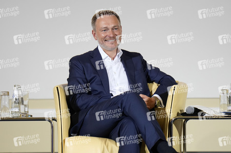 Veranstaltung 'Vereinfacht und Bürgernah - Expertenkommissionen präsentieren ihre Ergebnisse' in Berlin