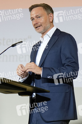 Veranstaltung 'Vereinfacht und Bürgernah - Expertenkommissionen präsentieren ihre Ergebnisse' in Berlin