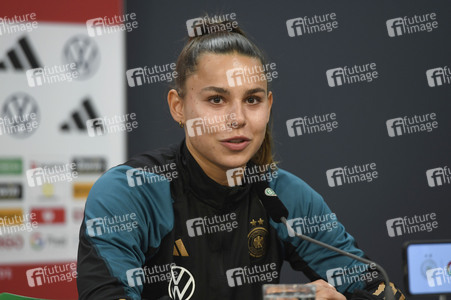 Abschlusspressekonferenz zum EM Qualifikationsspiel Deutschland - Österreich in Hannover