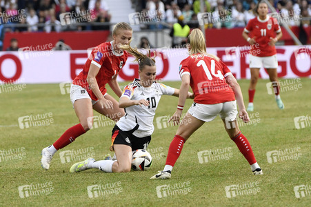 Frauenfußball-Länderspiel Deutschland gegen Österreich in Hannover