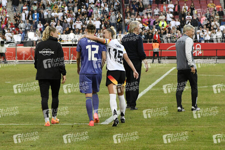 Frauenfußball-Länderspiel Deutschland gegen Österreich in Hannover