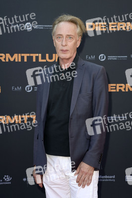 Filmpremiere 'Die Ermittlung' in Berlin