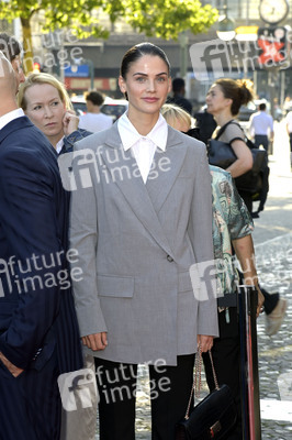 Filmpremiere 'Die Ermittlung' in Berlin
