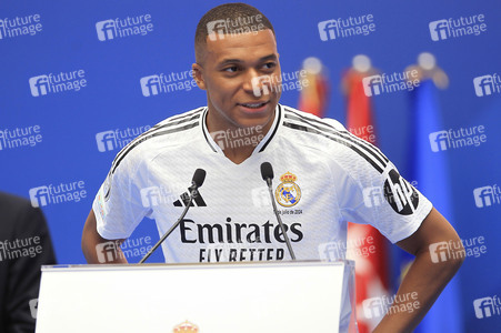 Präsentation von Kylian Mbappé als neuer Spieler von Real Madrid