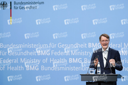 Pressekonferenz mit Karl Lauterbach in Berlin