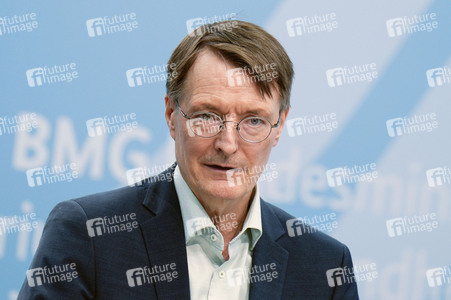 Pressekonferenz mit Karl Lauterbach in Berlin