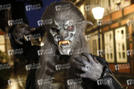 GEEK ART Collection No. 7 - Bodypainting and Transformaking