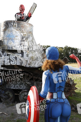 GEEK ART Collection No. 7 - Bodypainting and Transformaking