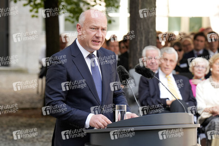 Gedenkveranstaltung zum 80. Jahrestag des Aufstands gegen Nationalsozialistische Gewaltherrschaft in Berlin