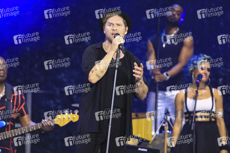 Konzert von Peter Maffay mit Band und Gästen in Leipzig