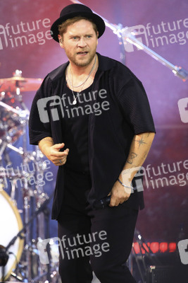 Konzert von Peter Maffay mit Band und Gästen in Leipzig