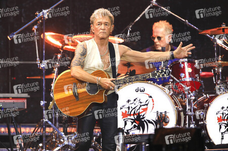 Konzert von Peter Maffay mit Band und Gästen in Leipzig