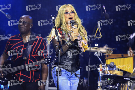 Konzert von Peter Maffay mit Band und Gästen in Leipzig