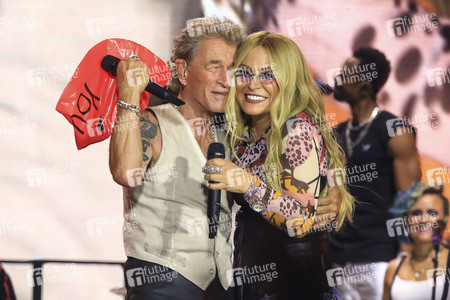 Konzert von Peter Maffay mit Band und Gästen in Leipzig