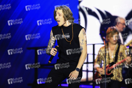 Konzert von Peter Maffay mit Band und Gästen in Leipzig