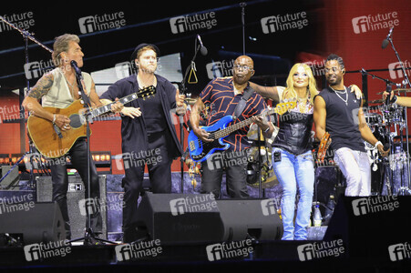 Konzert von Peter Maffay mit Band und Gästen in Leipzig