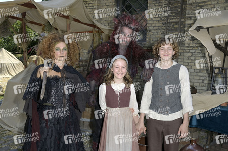 Fototermin 'Das Märchen von der silbernen Brücke' in Berlin