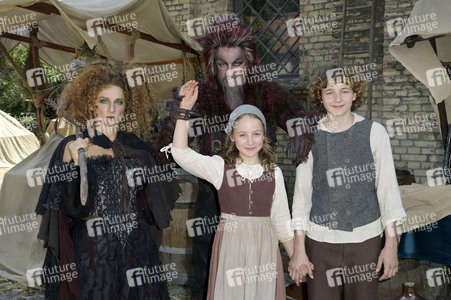 Fototermin 'Das Märchen von der silbernen Brücke' in Berlin
