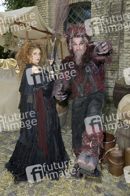 Fototermin 'Das Märchen von der silbernen Brücke' in Berlin