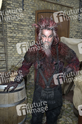 Fototermin 'Das Märchen von der silbernen Brücke' in Berlin