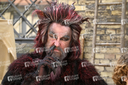 Fototermin 'Das Märchen von der silbernen Brücke' in Berlin