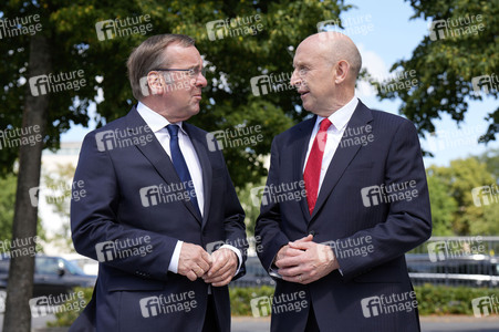 Empfang des Verteidigungsministers des Vereinigten Königreichs in Berlin