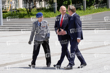 Empfang des Verteidigungsministers des Vereinigten Königreichs in Berlin