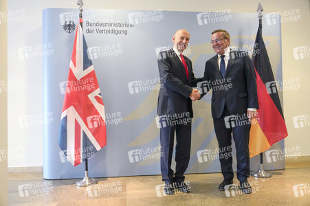 Empfang des Verteidigungsministers des Vereinigten Königreichs in Berlin