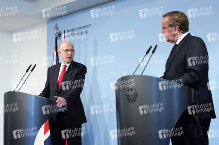 Empfang des Verteidigungsministers des Vereinigten Königreichs in Berlin