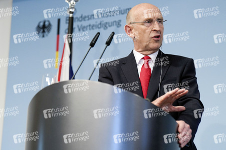 Empfang des Verteidigungsministers des Vereinigten Königreichs in Berlin