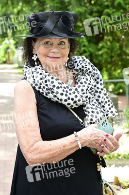 Urnenbeisetzung von Bernd Müller in Berlin