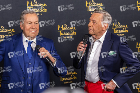 Enthüllung der Wachsfigur von Roland Kaiser in Dresden