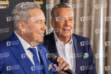 Enthüllung der Wachsfigur von Roland Kaiser in Dresden