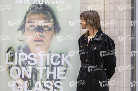 Filmpremiere 'Lipstick on the Glass' in Leipzig