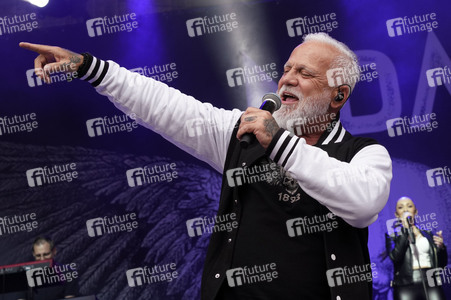 Konzert von Nino de Angelo mit Band in Oranienburg